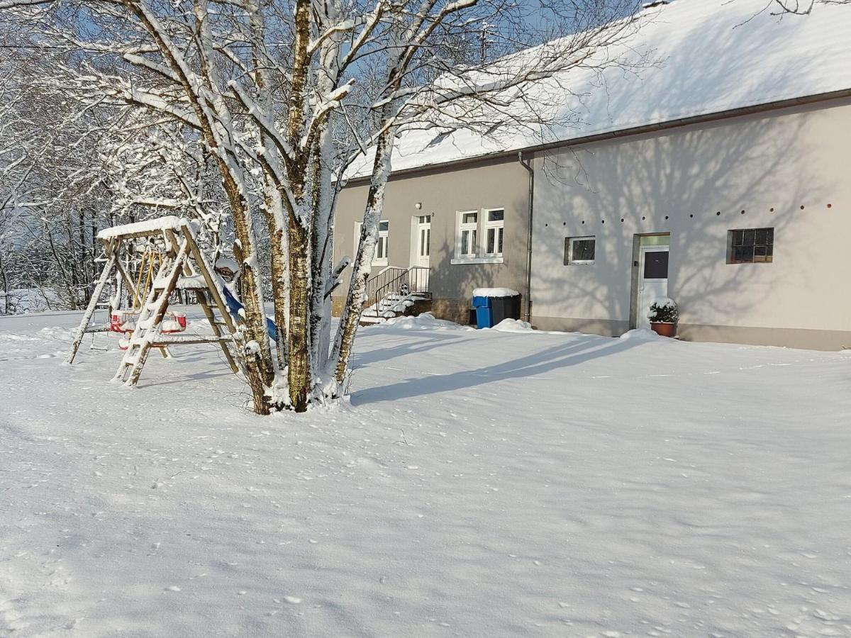 Cozy Holiday Home In Neuendorf With Garden Buitenkant foto