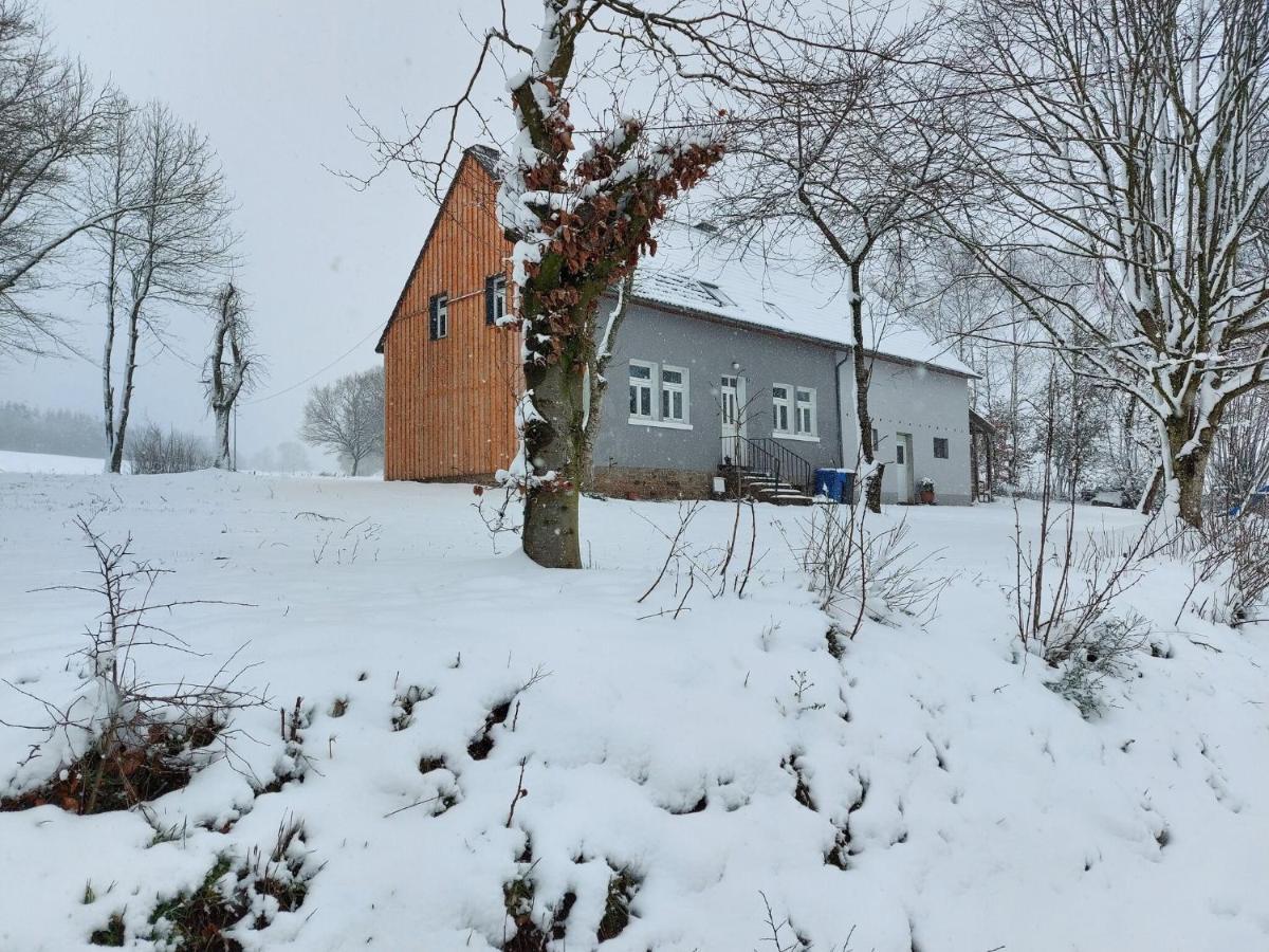 Cozy Holiday Home In Neuendorf With Garden Buitenkant foto