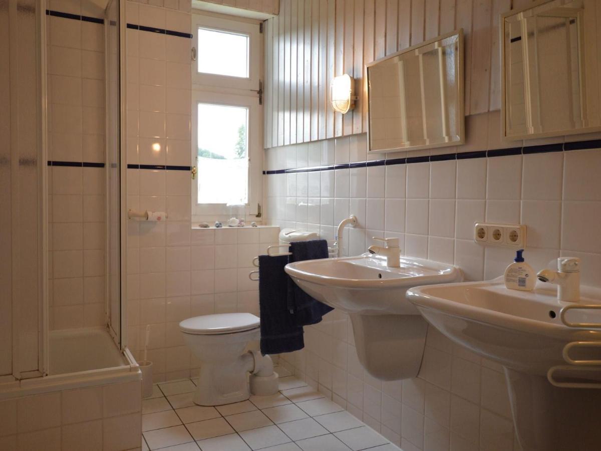 Cozy Holiday Home In Neuendorf With Garden Buitenkant foto